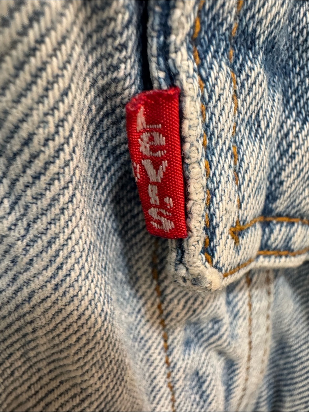 Levis Mens L Authentic Blue Denim Trucker Jean Jacket Faded Red Tag Short Y2K - Picture 10 of 15